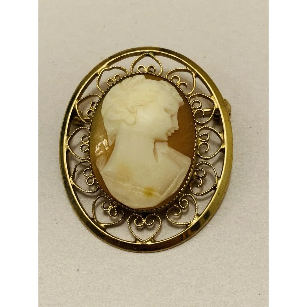 VTG Cameo Relief Pin Brooch Regency Signed Catamore 12K GF Yellow Gold Filled